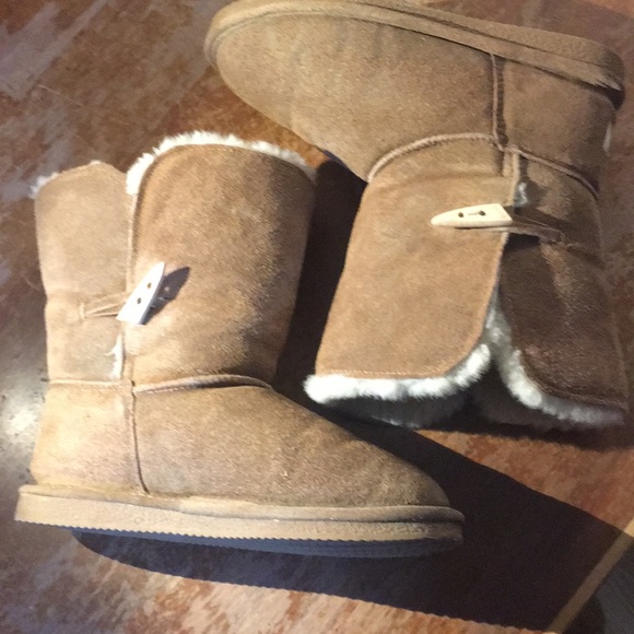 Brown Bearpaw boots, size 8, worn - Picture 4 of 5